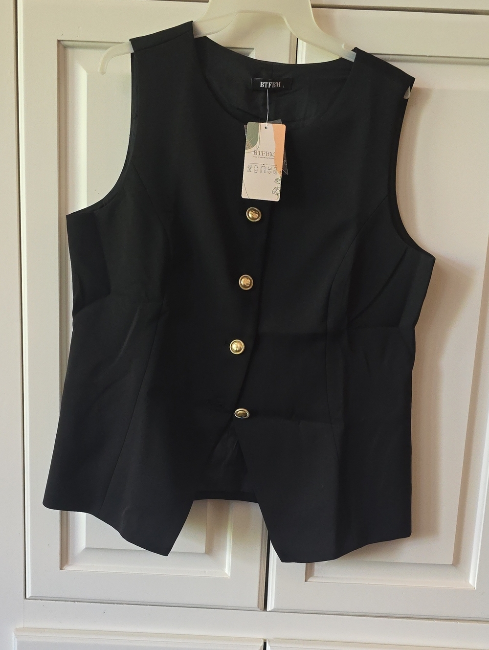 Sleeveless Black Button-Front Women's Top with Gold Buttons